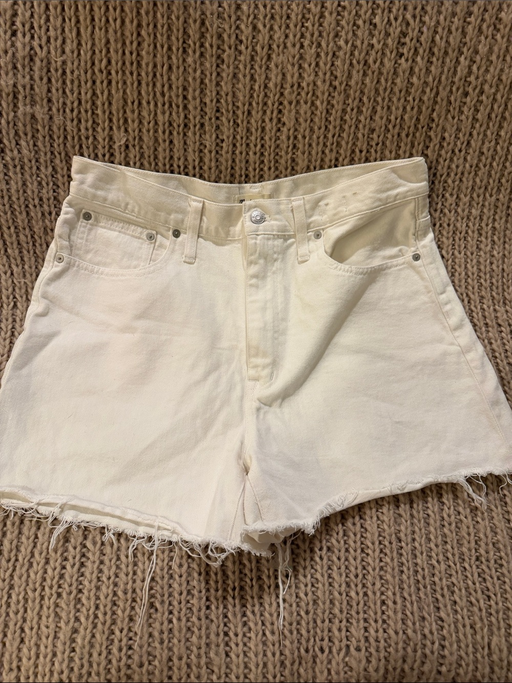 Madewell High-Rise Cream Denim Shorts - Classic Summer Staple